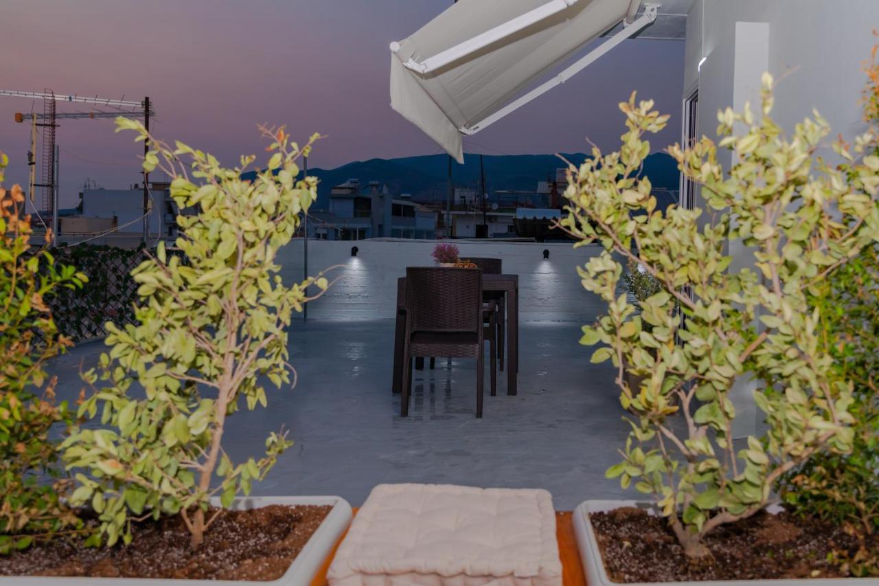 P&K Luxury Apartments 3 Kalamata Exterior photo
