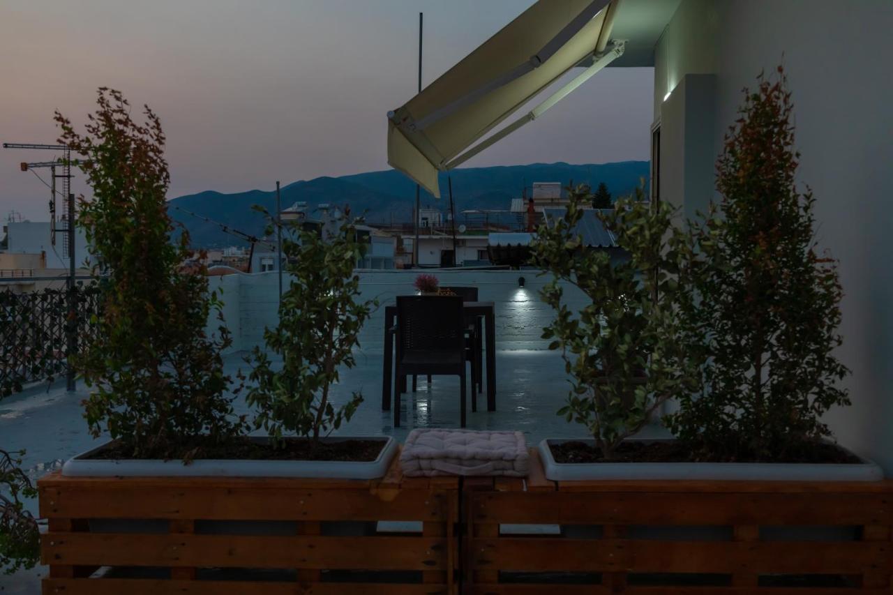 P&K Luxury Apartments 3 Kalamata Exterior photo